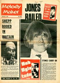 Ein Bild, das Text, Zeitung, Menschliches Gesicht, Ver�ffentlichung enth�lt.

Automatisch generierte Beschreibung