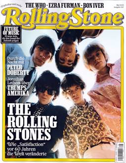 Ein Bild, das Text, Zeitung, Menschliches Gesicht, Kleidung enth�lt.

KI-generierte Inhalte k�nnen fehlerhaft sein.