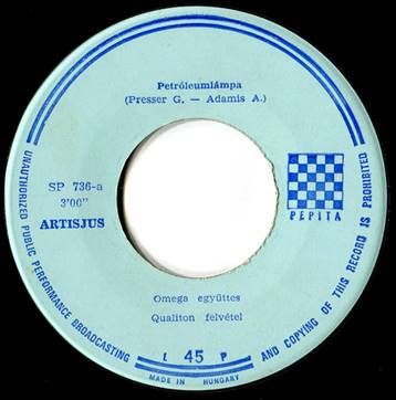 Ein Bild, das CD enth�lt.

Automatisch generierte Beschreibung