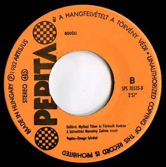 Ein Bild, das Elektronik, CD enth�lt.

Automatisch generierte Beschreibung